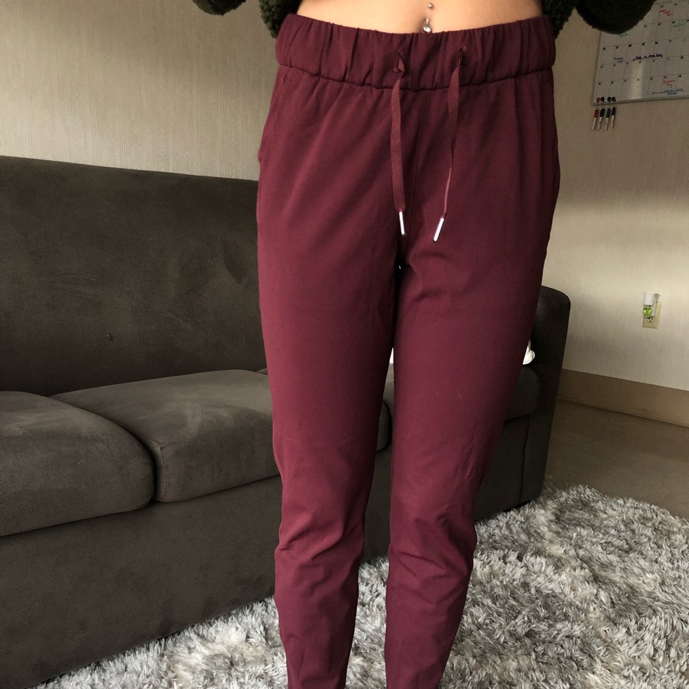 lululemon On the Fly 7/8 pants
